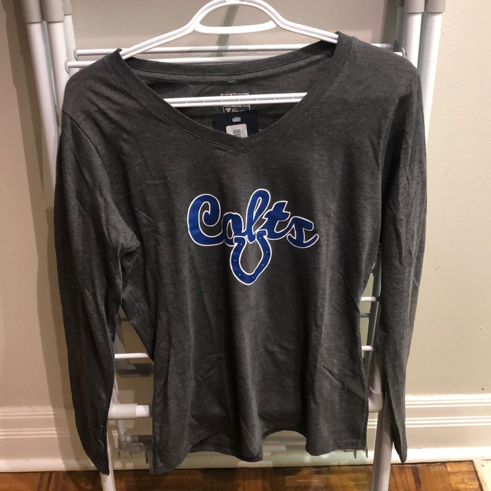 New longsleeve shirt women medium